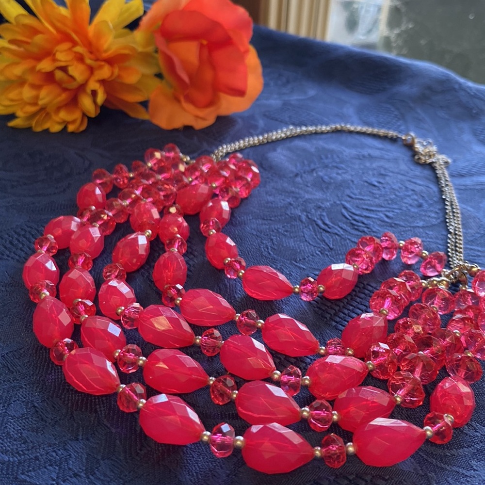 Statement necklace - Picture 2 of 3